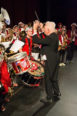 Arthur P. Barnes conducts the Stanford Band at the LAS May 2014 concert.